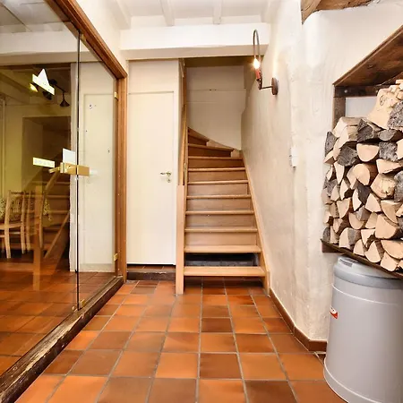 Tranquil In With Terrace Ferienhaus *